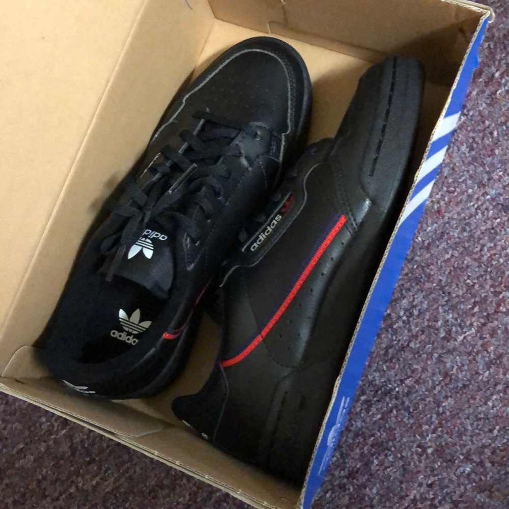 BRAND NEW Adidas Continental 80
